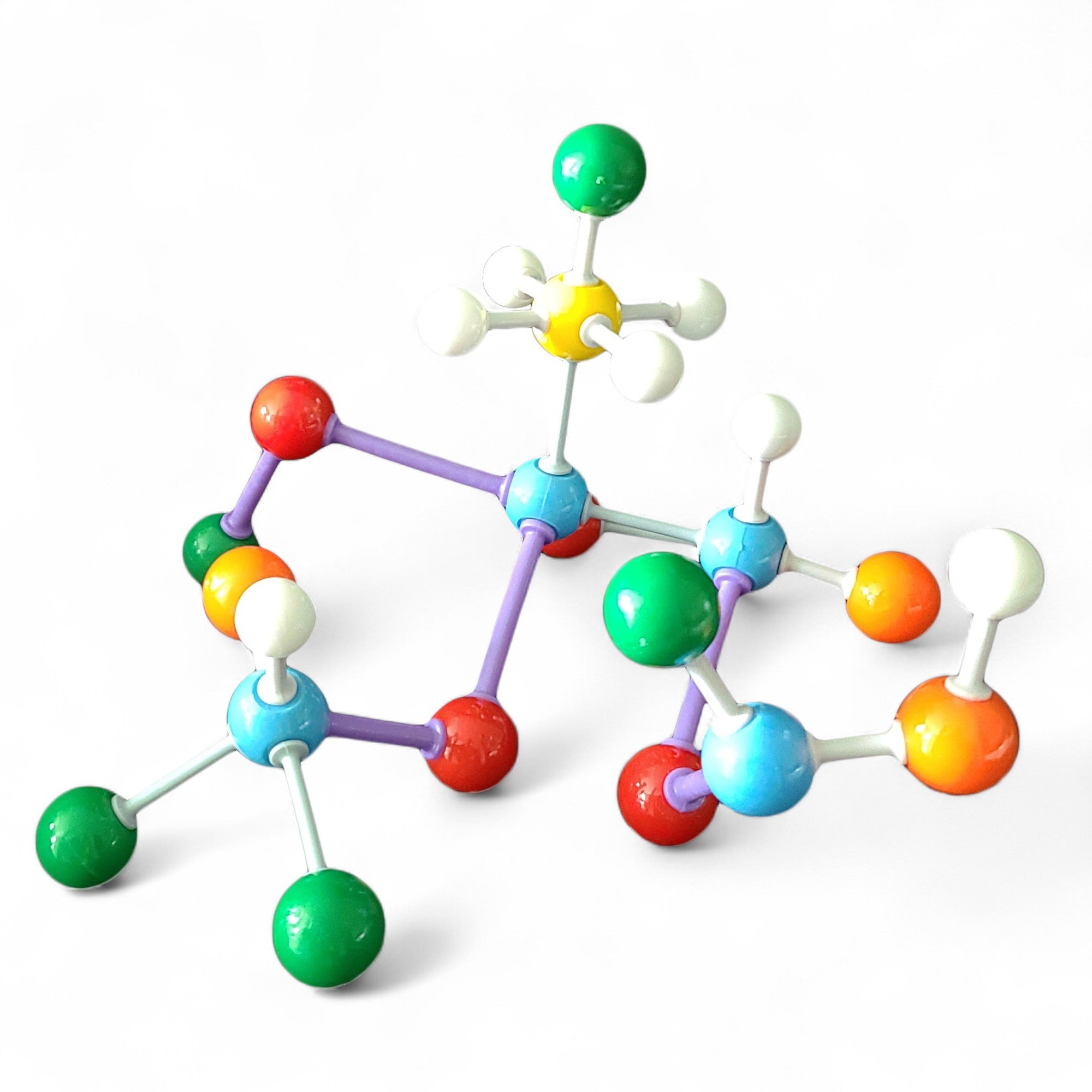 Molecular Model Student, with 154 pieces which include 74 atoms and 80 bonds.